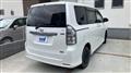 2011 Toyota Voxy