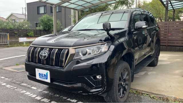 2020 Toyota Land Cruiser Prado