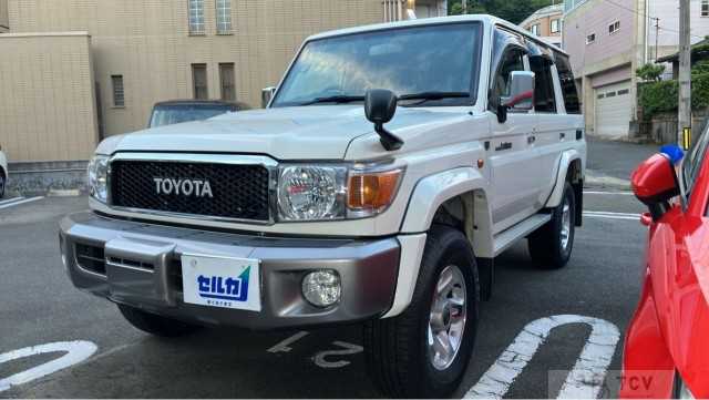 2014 Toyota Landcruiser 70