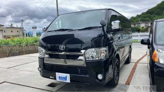 2022 Toyota Hiace Van