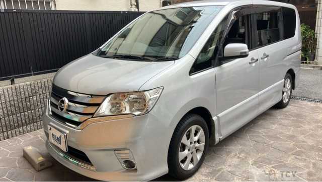 2011 Nissan Serena