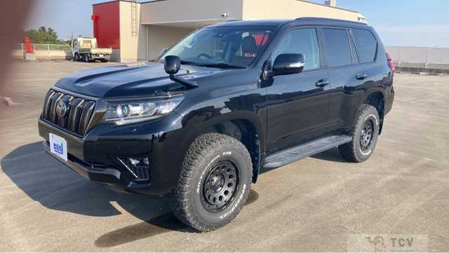 2022 Toyota Land Cruiser Prado