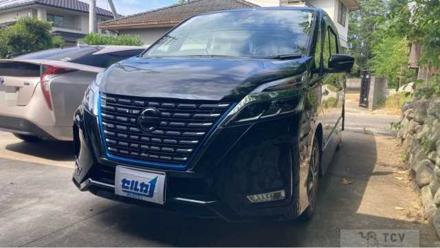 2022 Nissan Serena