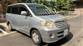2003 Toyota Noah