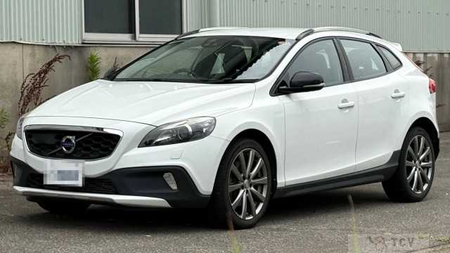 2016 Volvo V40