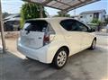 2013 Toyota AQUA