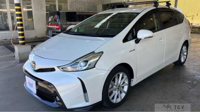 2018 Toyota PRIUS α