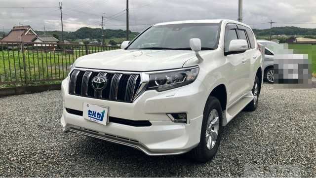 2023 Toyota Land Cruiser Prado