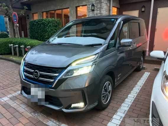 2022 Nissan Serena