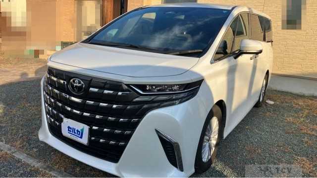 2025 Toyota Alphard Hybrid