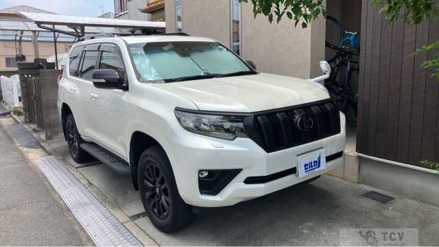 2023 Toyota Land Cruiser Prado