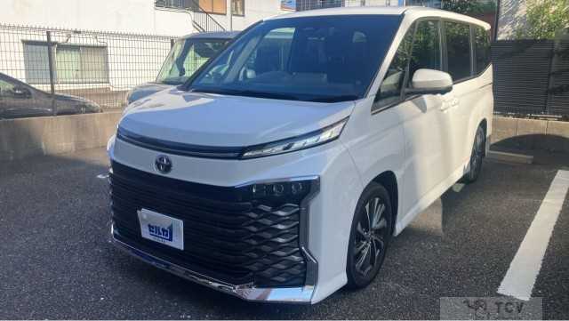 2024 Toyota Voxy
