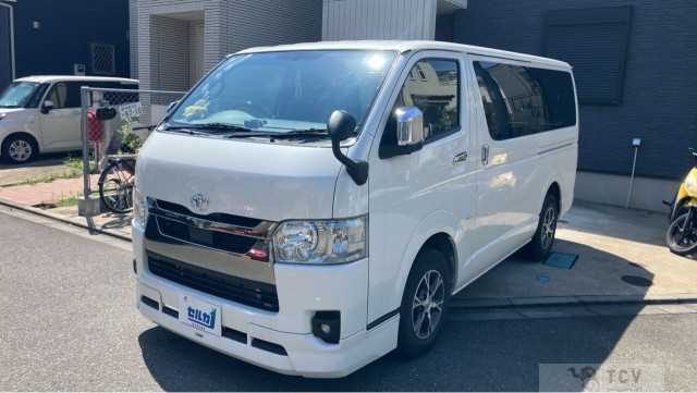 2022 Toyota Hiace Van