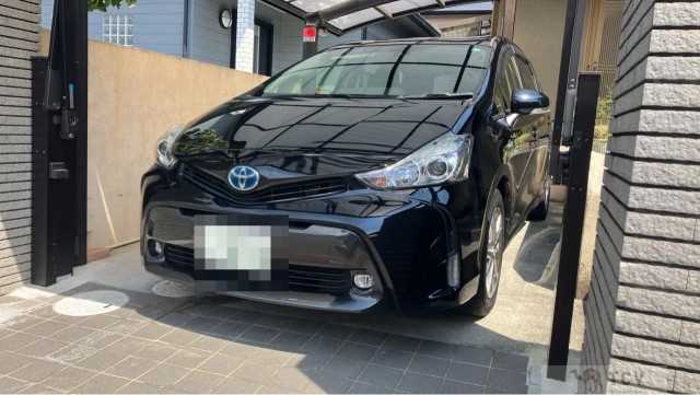 2017 Toyota PRIUS α