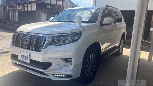 2019 Toyota Land Cruiser Prado