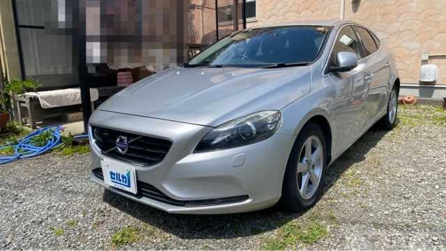 2015 Volvo V40
