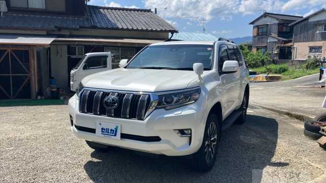 2022 Toyota Land Cruiser Prado