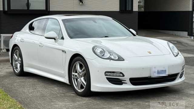 2012 Porsche Panamera