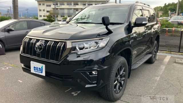 2022 Toyota Land Cruiser Prado
