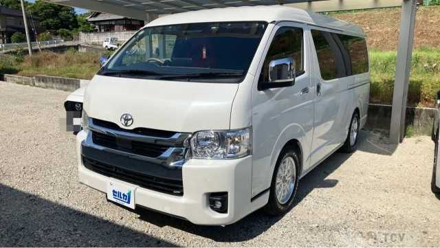 2022 Toyota Hiace Wagon