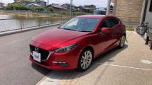 2018 Mazda Axela