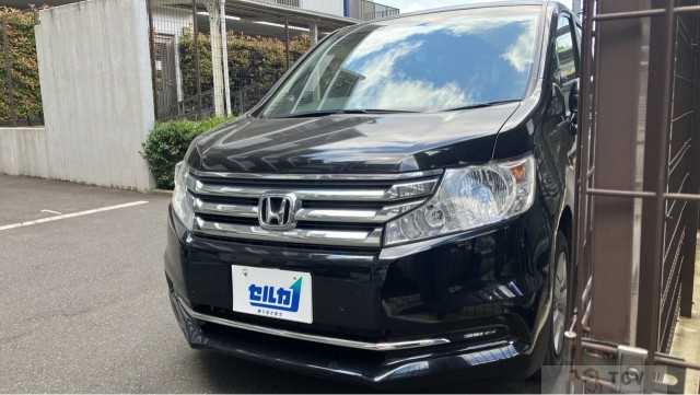 2013 Honda Step WGN