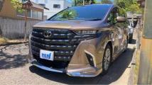 2025 Toyota Alphard Hybrid