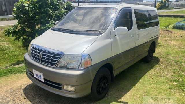 2001 Toyota Granvia