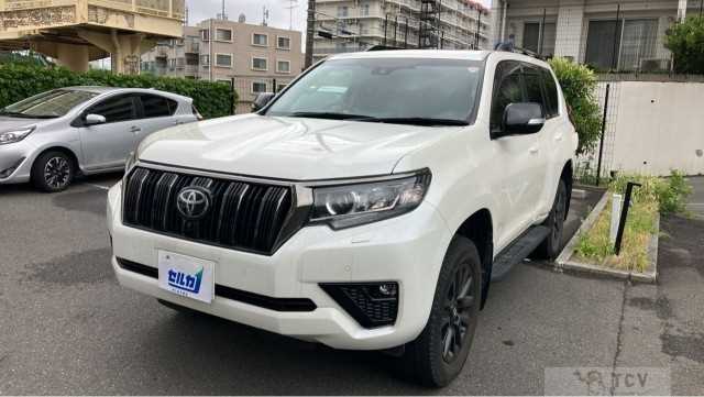 2022 Toyota Land Cruiser Prado
