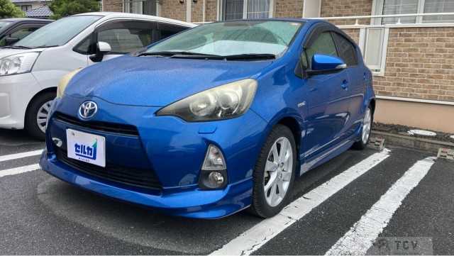 2012 Toyota AQUA