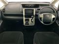 2013 Toyota Voxy