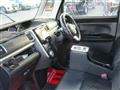 2016 Daihatsu Tanto