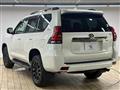 2022 Toyota Land Cruiser Prado