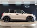 2022 BMW MINI