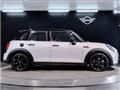 2024 BMW MINI