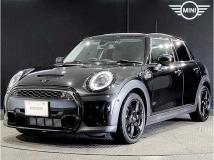 2022 BMW MINI