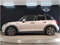 2022 BMW MINI
