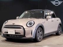 2022 BMW MINI