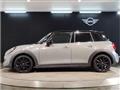 2019 BMW MINI