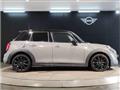 2019 BMW MINI