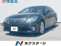 2010 Toyota Crown Hybrid