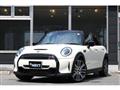 2022 BMW MINI
