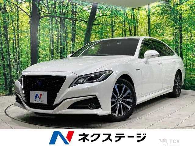2018 Toyota Crown Hybrid