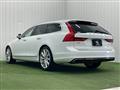 2018 Volvo V90