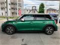 2021 BMW MINI