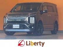 2019 Mitsubishi Delica D5