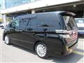 2013 Toyota Vellfire