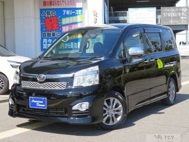 2013 Toyota Voxy