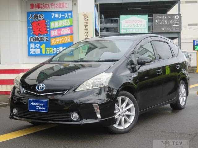2013 Toyota PRIUS α