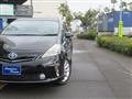 2013 Toyota PRIUS α